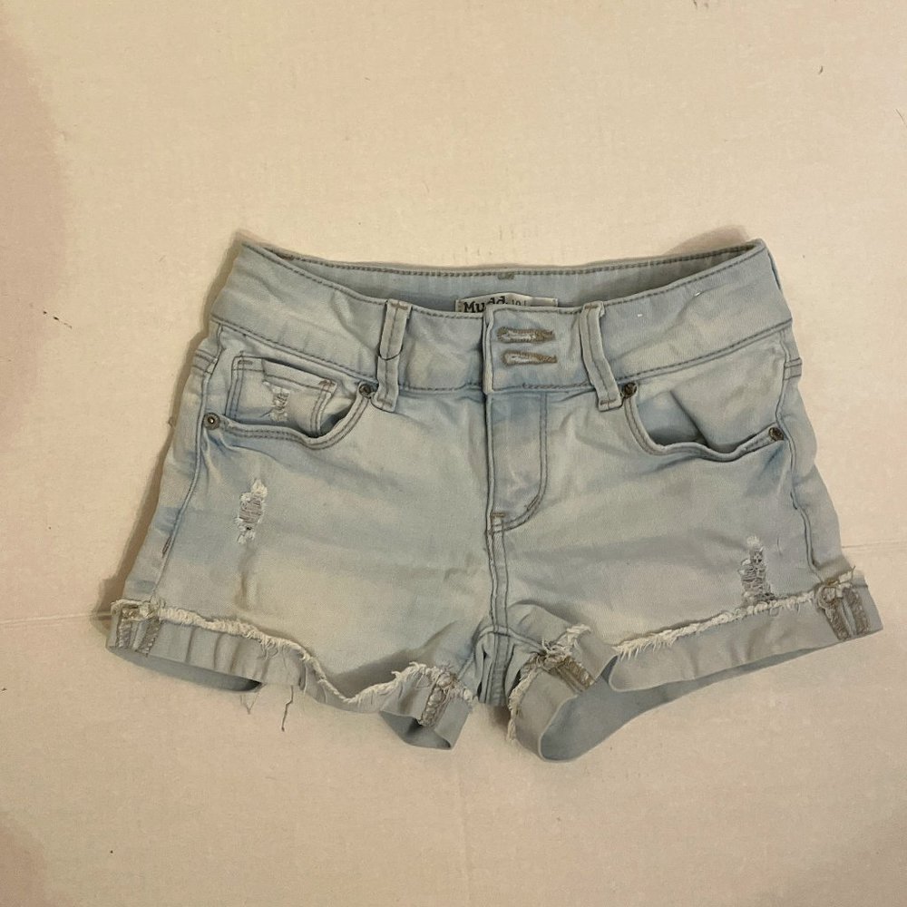 Mudd girls shorts light wash